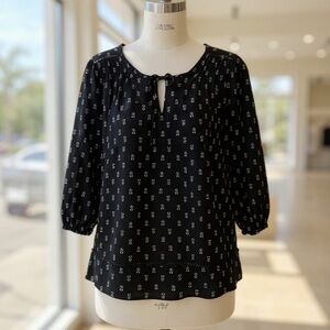 NWT Vera Wang Black Floral Bow Blouse Peasant Top | Size S